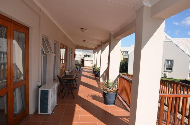 2 Bedroom Property for Sale in Oudtshoorn Western Cape